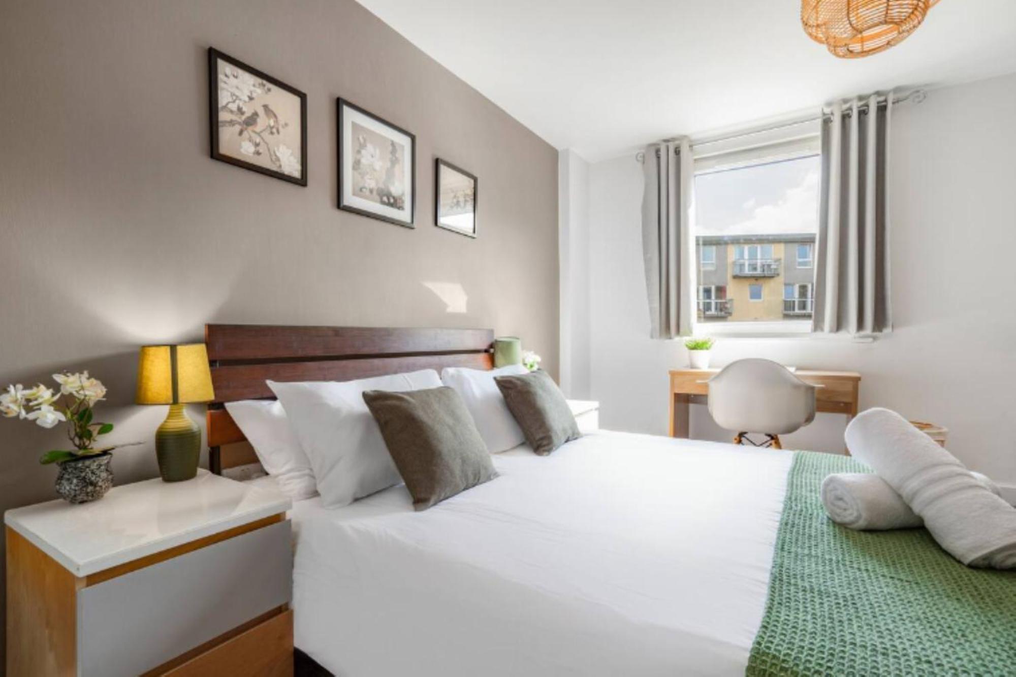 Oriental Suite 2 Bed 2 Bath Netflix And Free Parking, Games- Maihom เบอร์มิงแฮม ภายนอก รูปภาพ