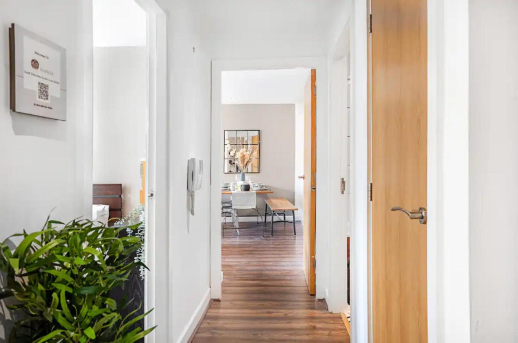 Oriental Suite 2 Bed 2 Bath Netflix And Free Parking, Games- Maihom เบอร์มิงแฮม ภายนอก รูปภาพ